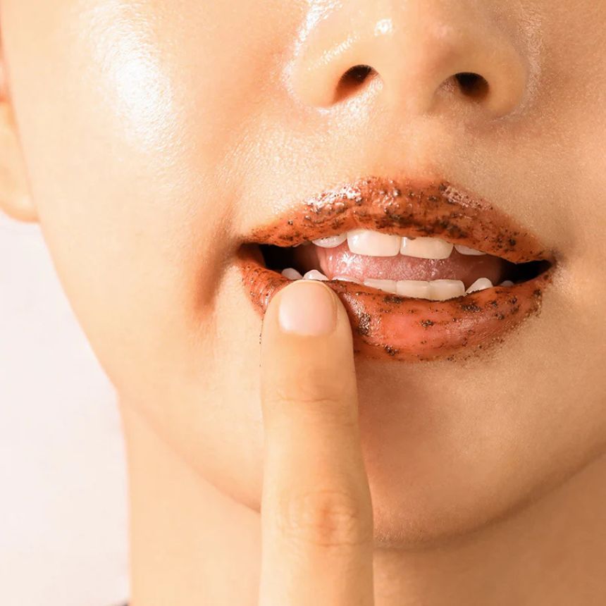 COCOON Dak Lak coffee lip scrub 5g - Auryn Skin