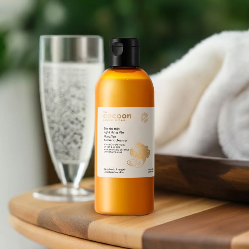 COCOON Hung Yen turmeric cleanser 140ml