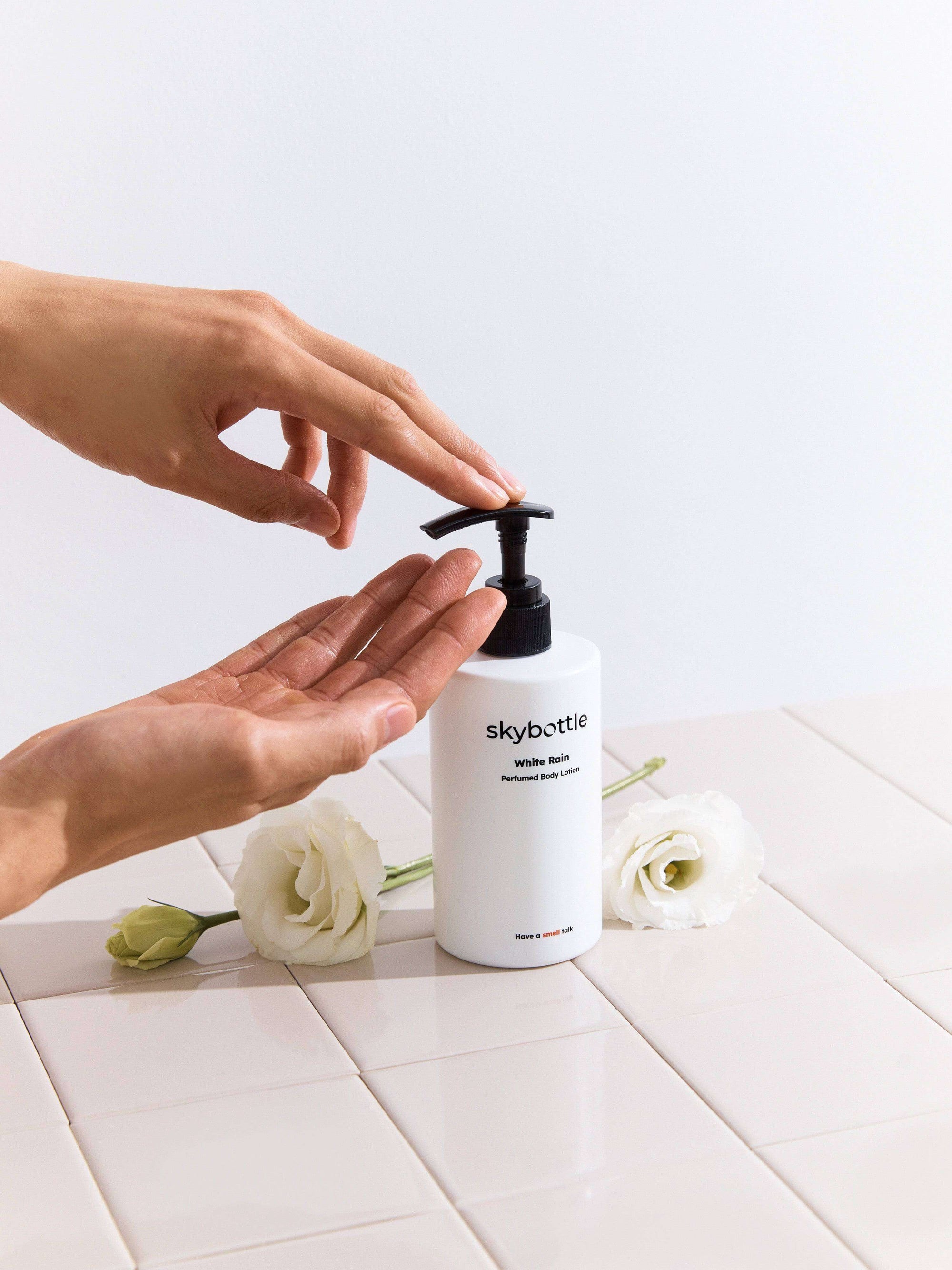 Skybottle White Rain Perfumed Body Lotion - Auryn Skin - Italia